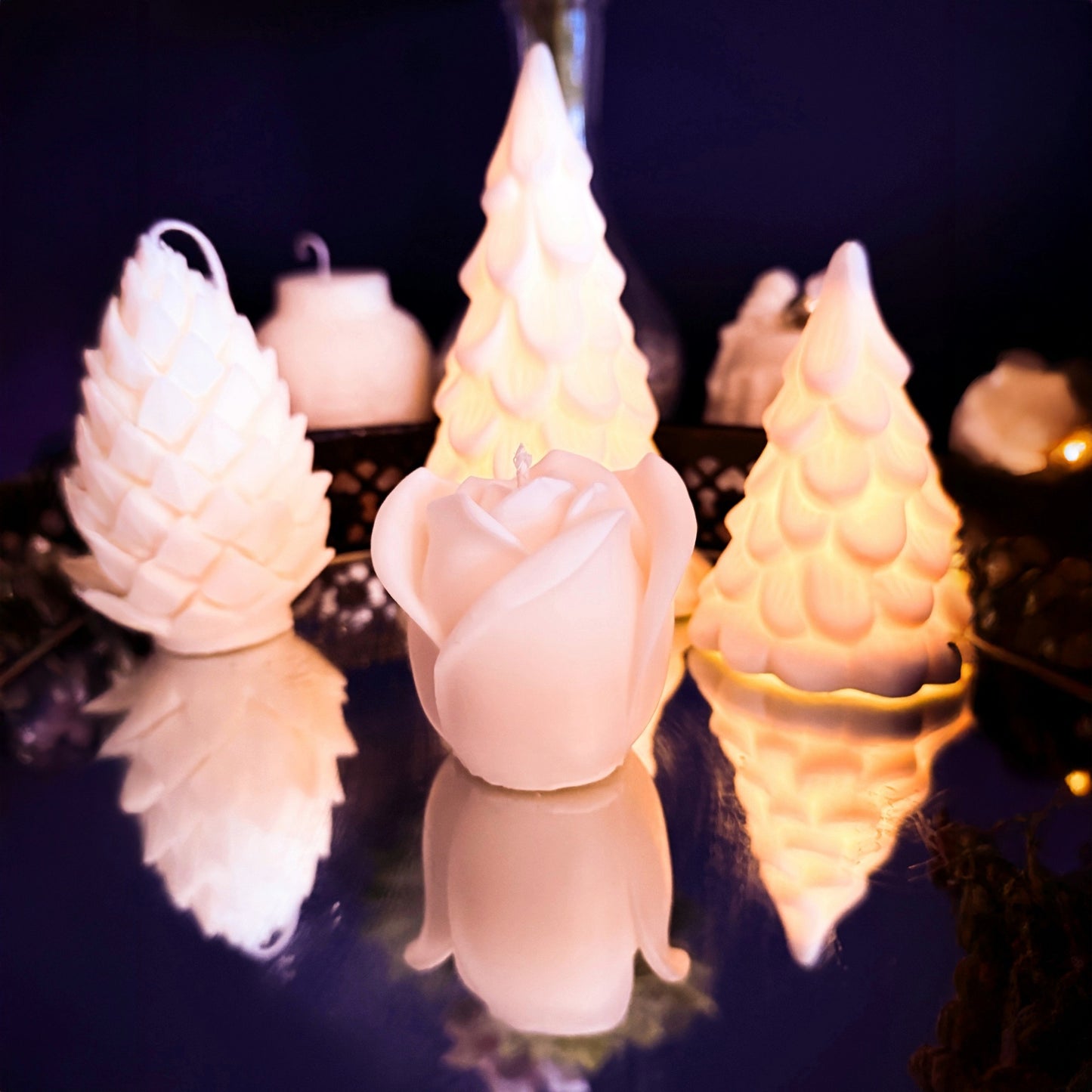 Artisan small rose candle in natural soy wax, side view highlighting layered rose petals and smooth texture, decorative candle for romantic and cozy interiors.